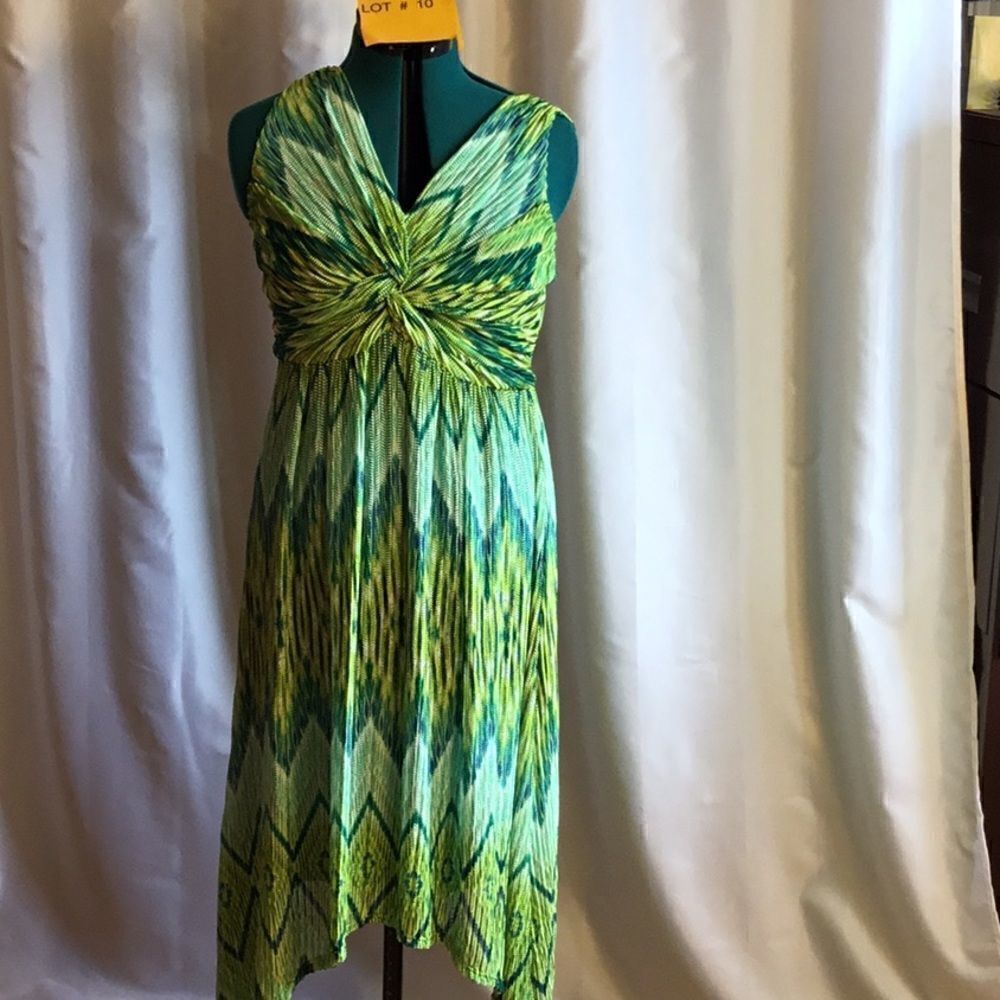 CHICOS sleeveless dress in size one 8 to 10